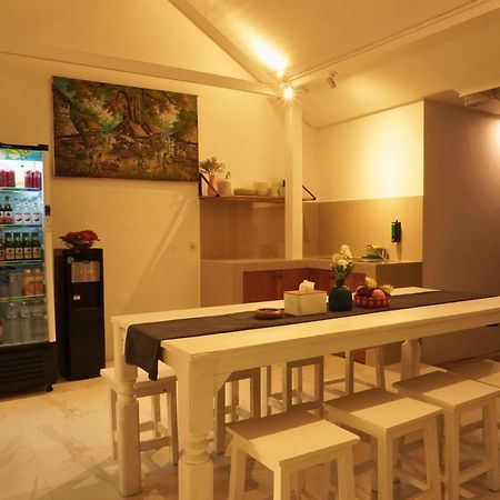 Summer Of Surf Hostel Uluwatu Ungasan Εξωτερικό φωτογραφία