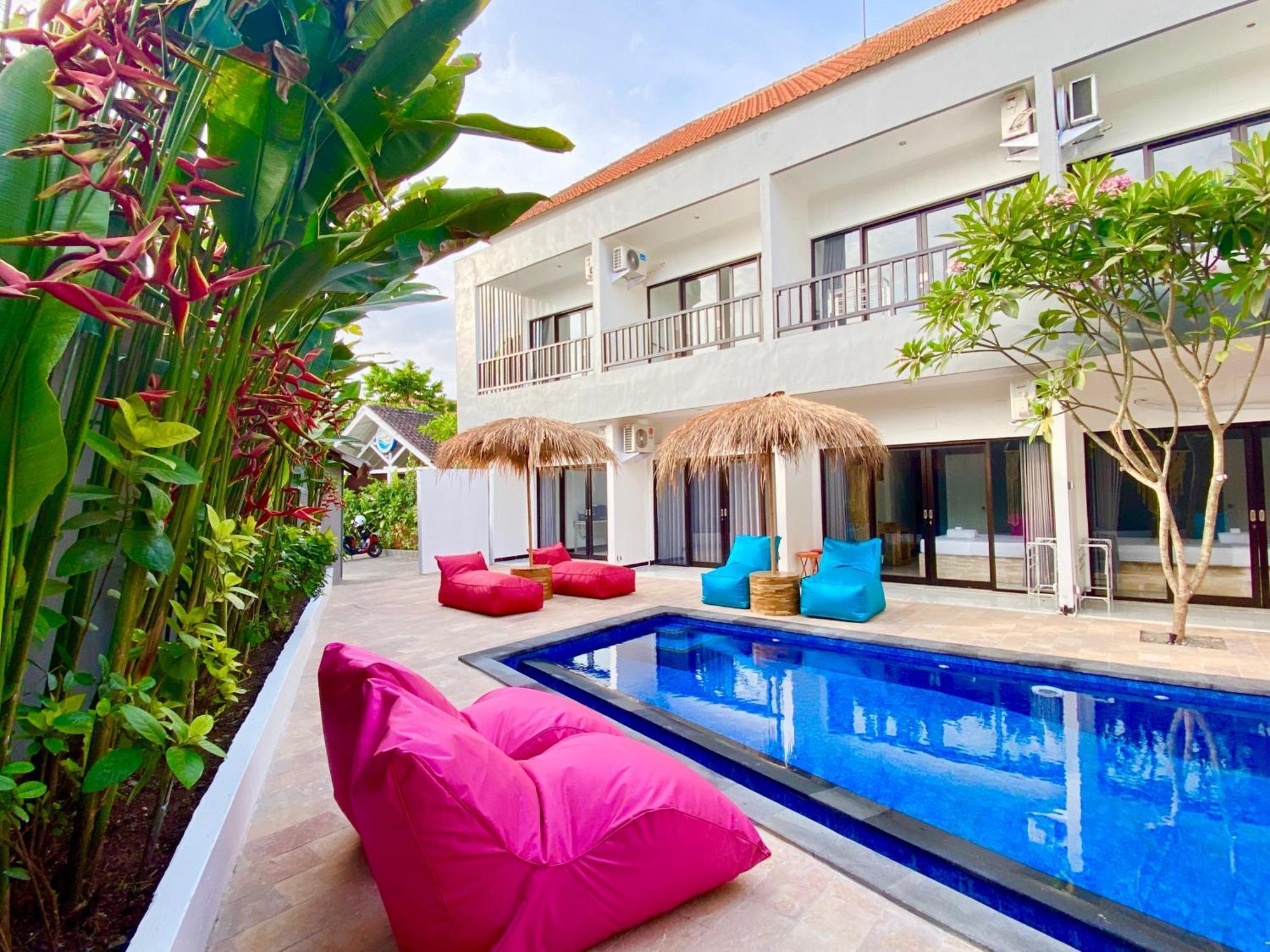 Summer Of Surf Hostel Uluwatu Ungasan Εξωτερικό φωτογραφία