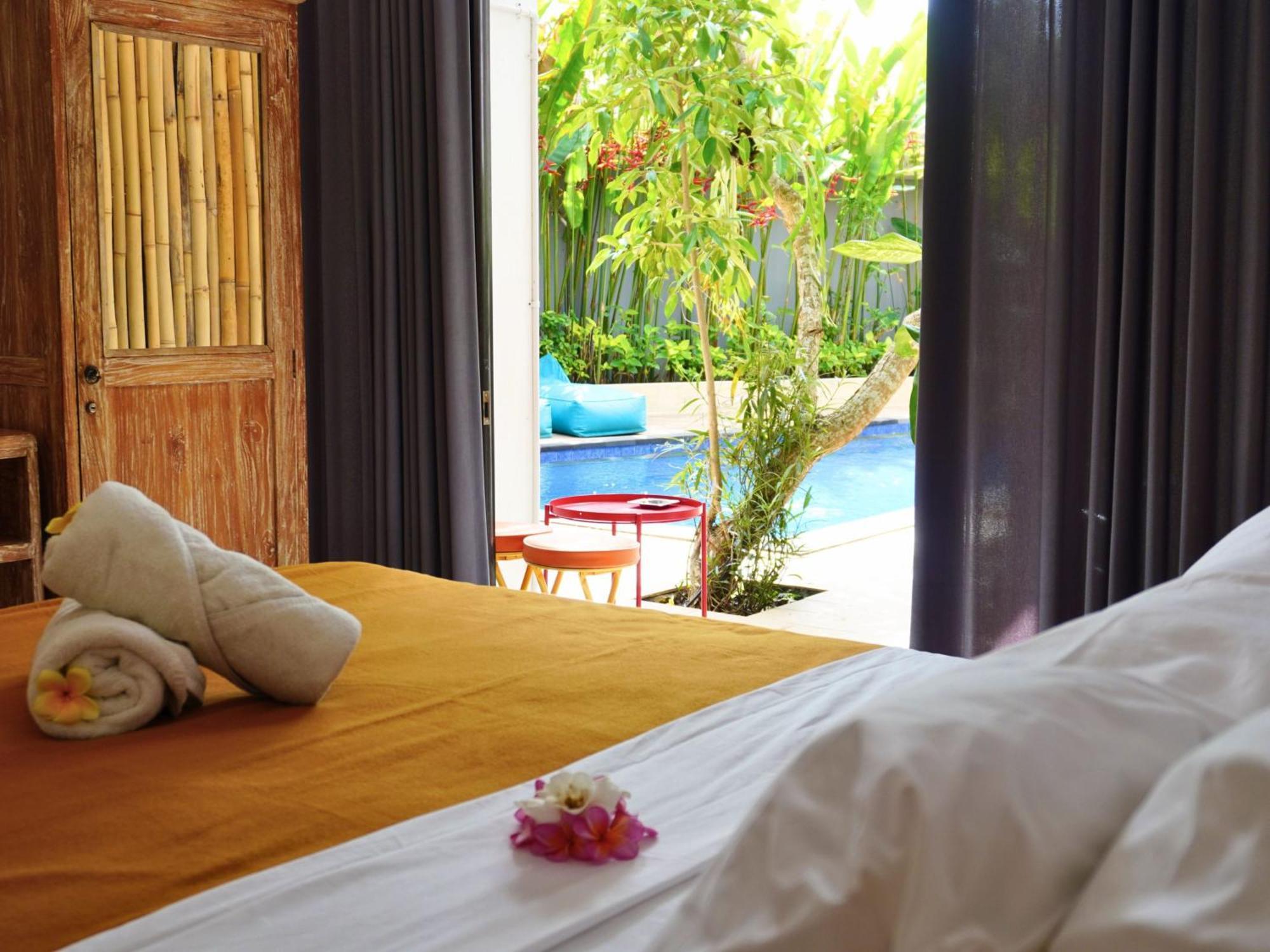 Summer Of Surf Hostel Uluwatu Ungasan Εξωτερικό φωτογραφία