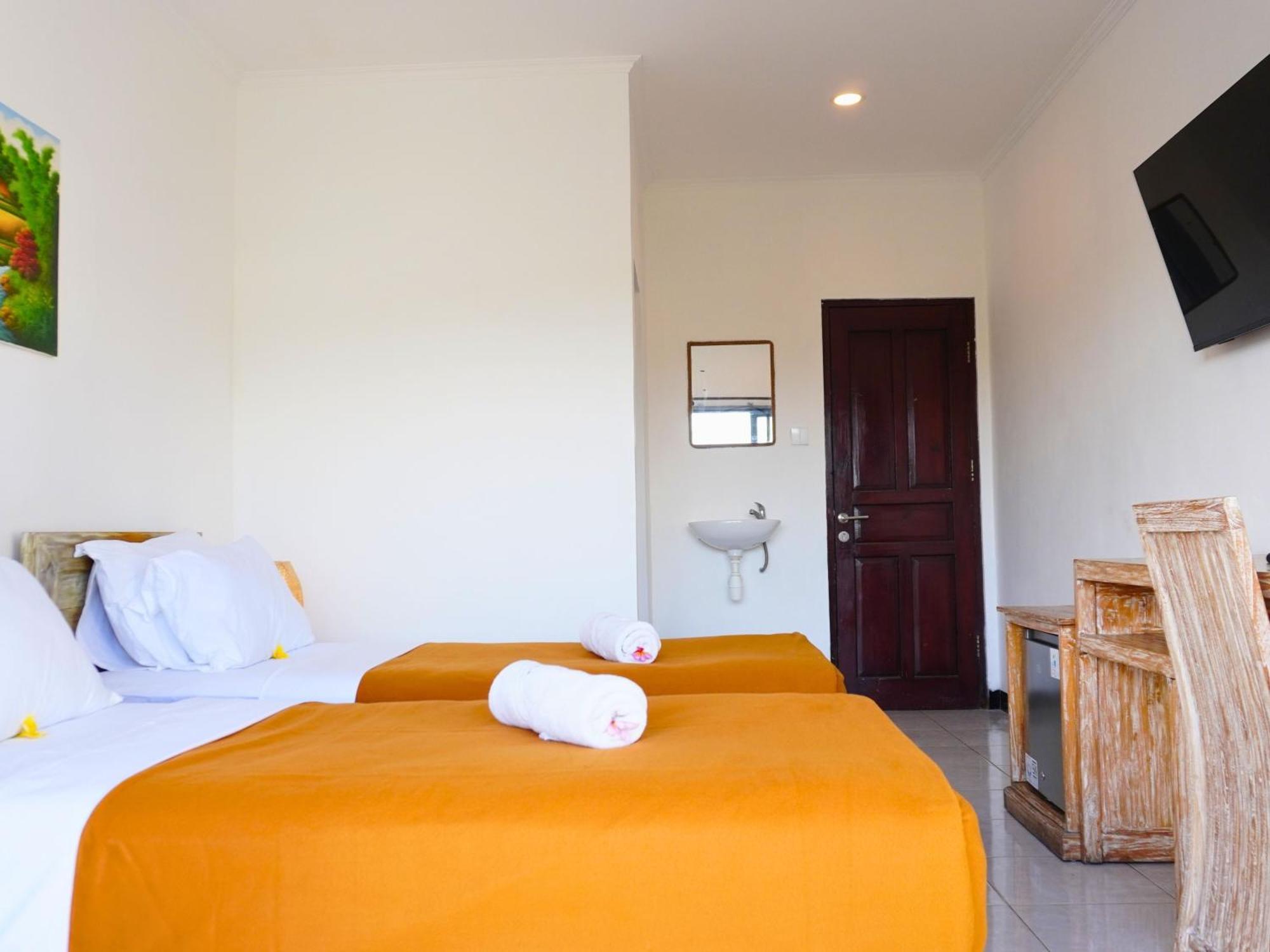 Summer Of Surf Hostel Uluwatu Ungasan Εξωτερικό φωτογραφία