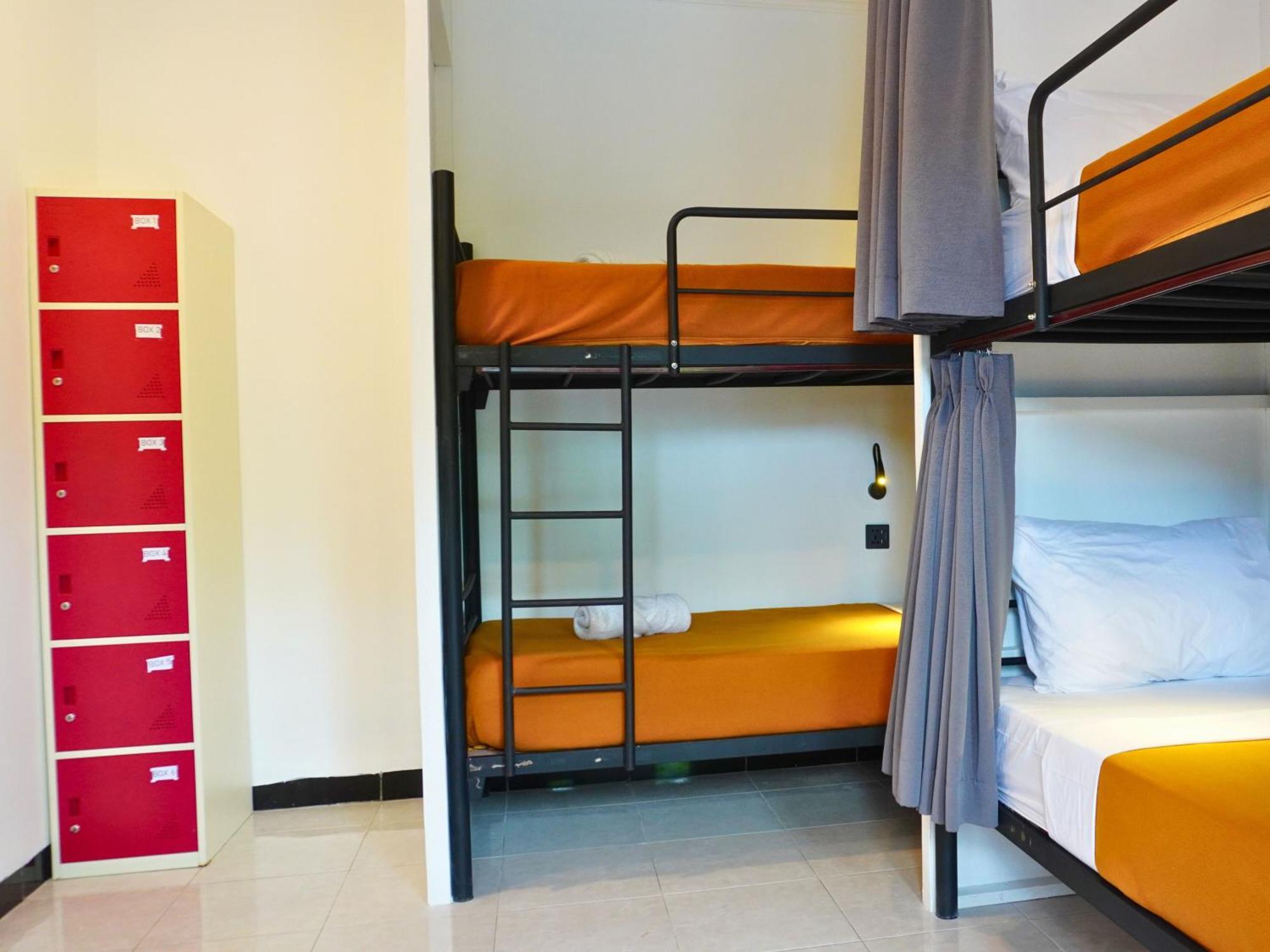 Summer Of Surf Hostel Uluwatu Ungasan Εξωτερικό φωτογραφία