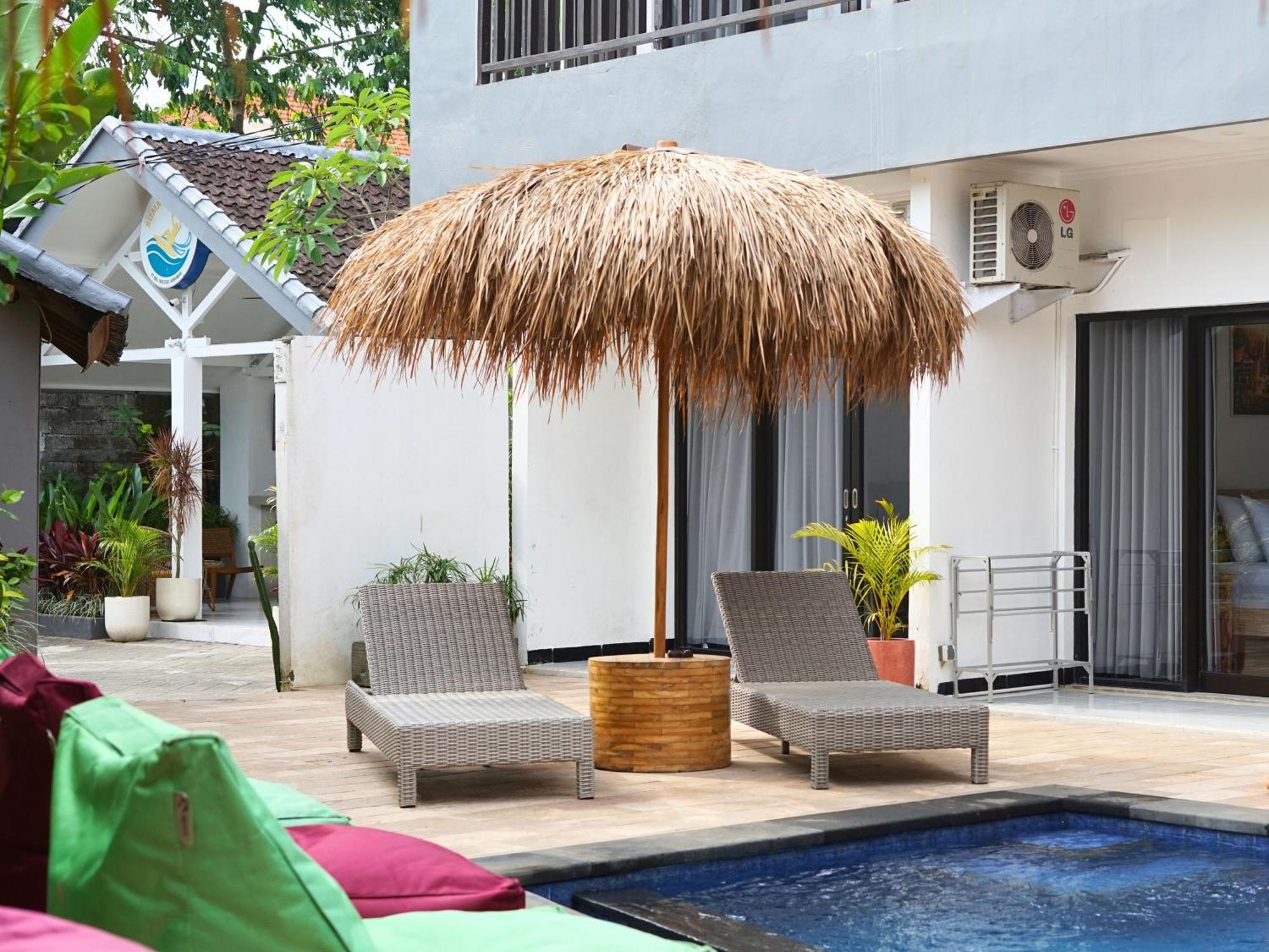 Summer Of Surf Hostel Uluwatu Ungasan Εξωτερικό φωτογραφία