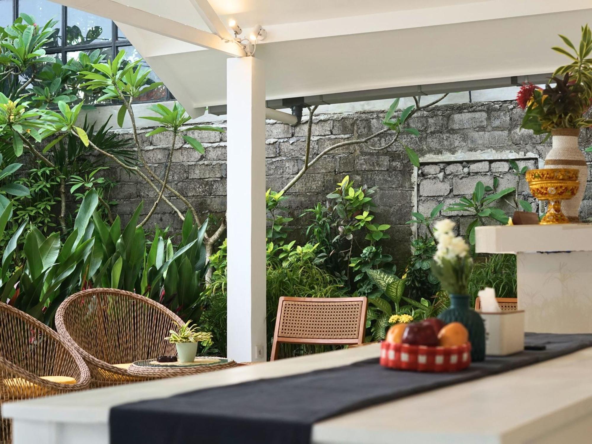 Summer Of Surf Hostel Uluwatu Ungasan Εξωτερικό φωτογραφία