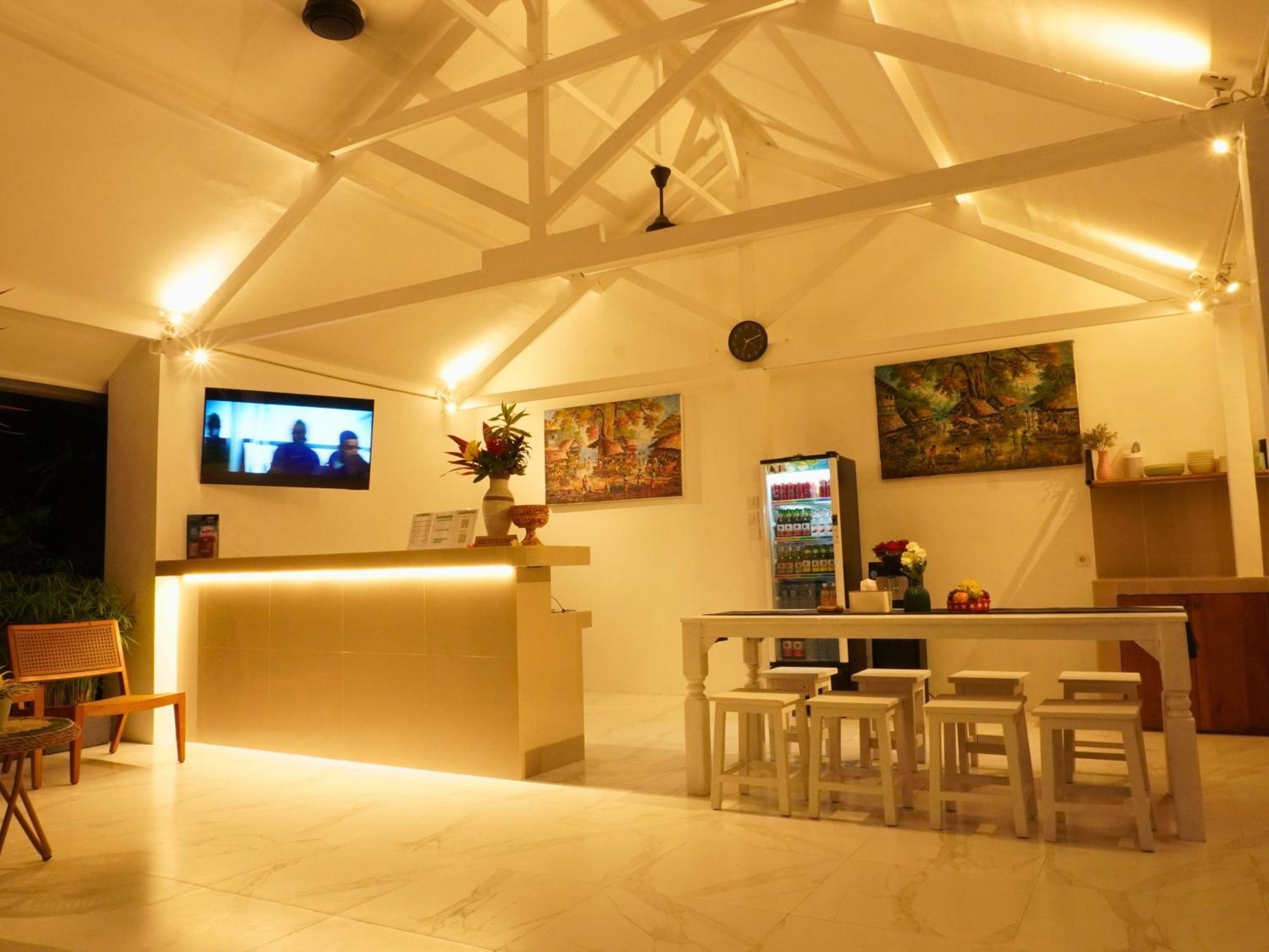 Summer Of Surf Hostel Uluwatu Ungasan Εξωτερικό φωτογραφία