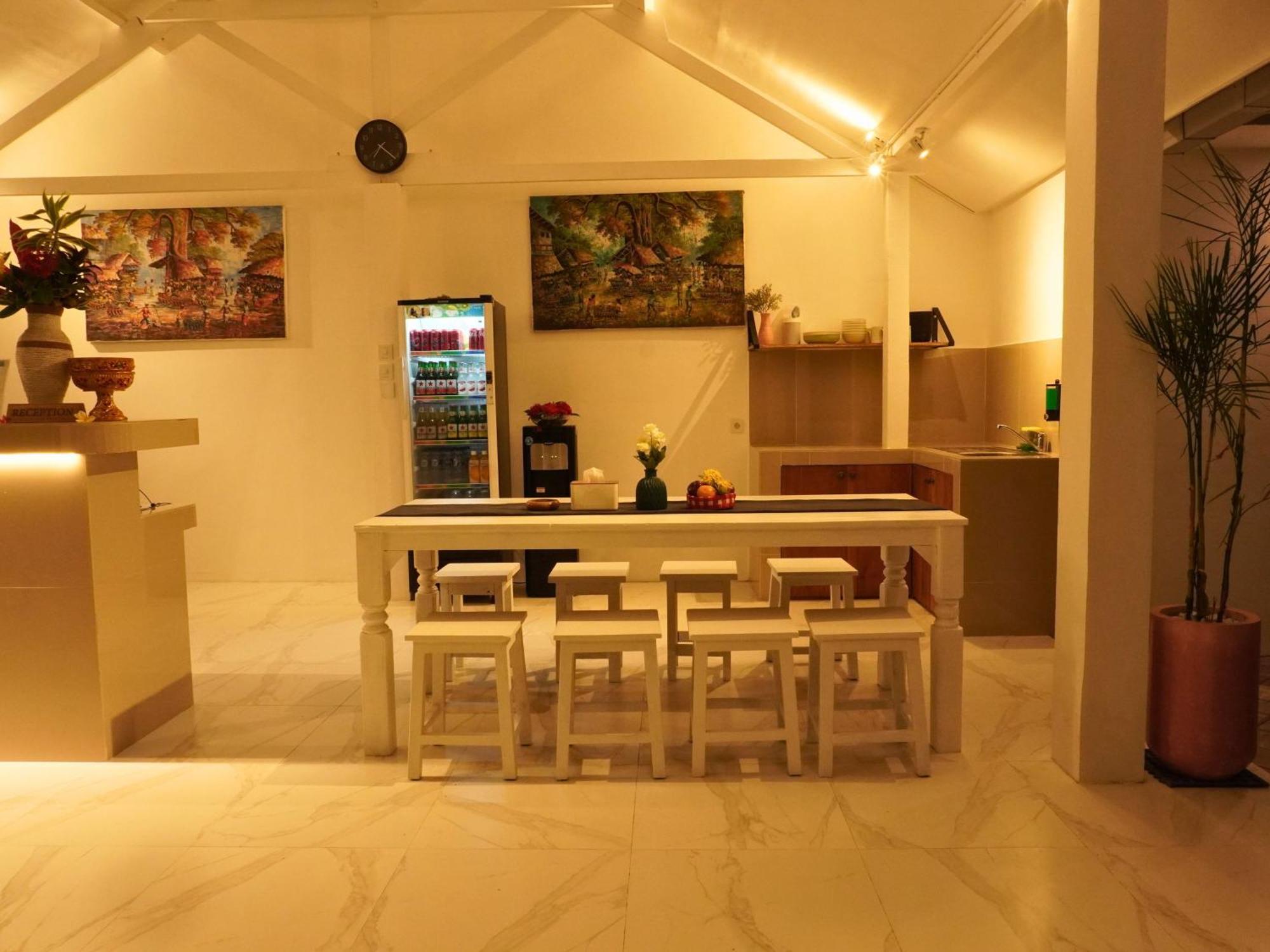Summer Of Surf Hostel Uluwatu Ungasan Εξωτερικό φωτογραφία