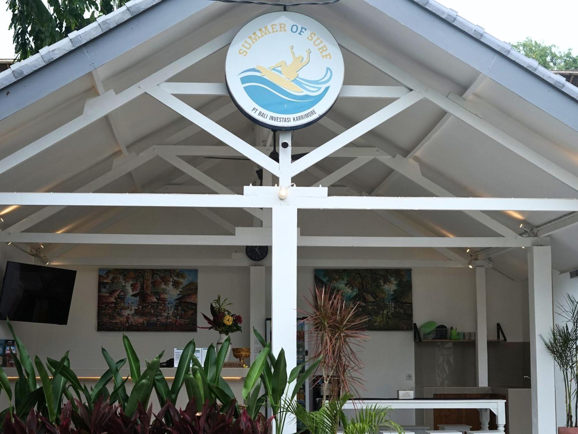 Summer Of Surf Hostel Uluwatu Ungasan Εξωτερικό φωτογραφία